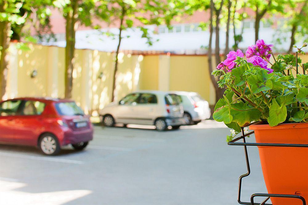 Memel Hotel Klaipeda Ngoại thất bức ảnh