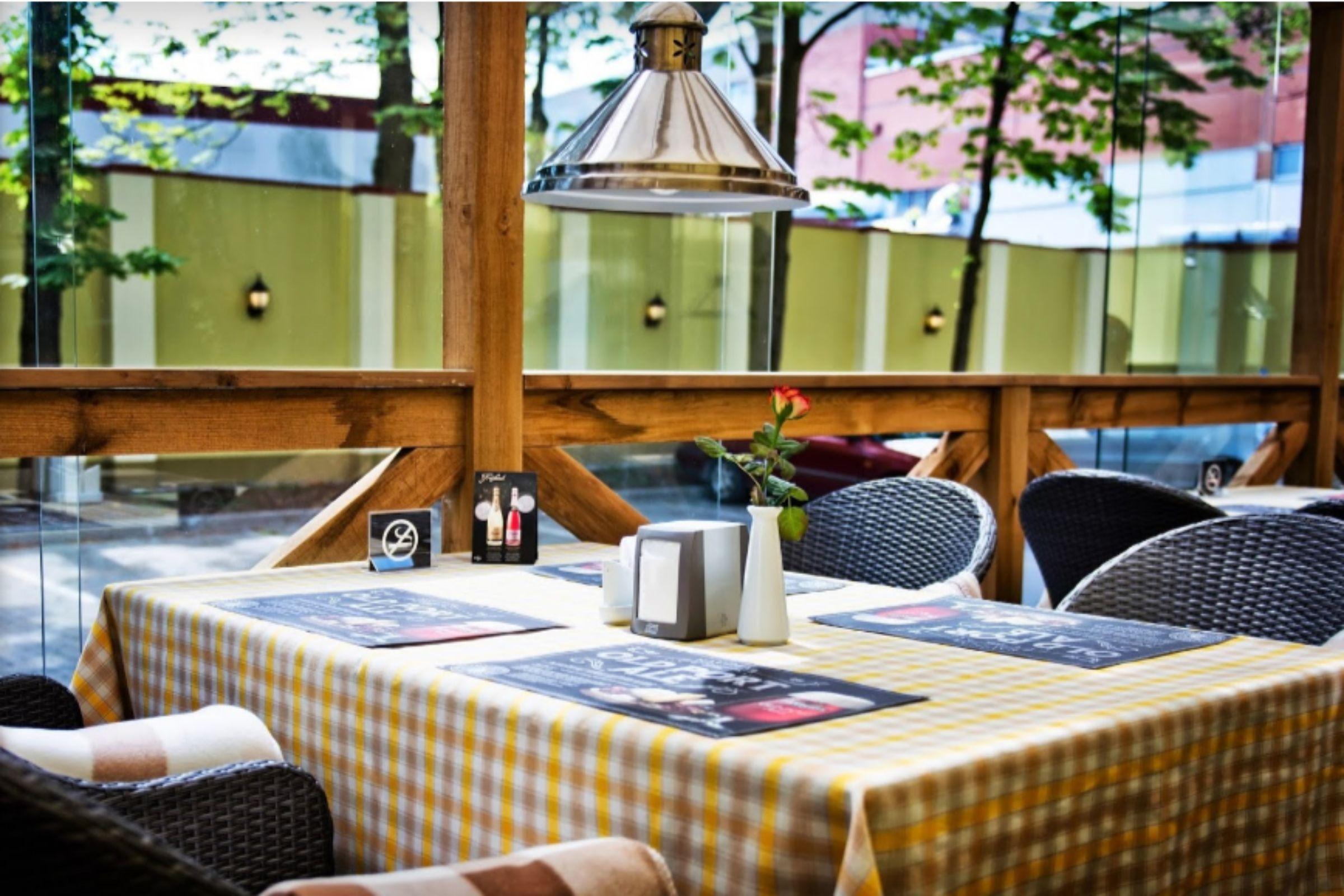 Memel Hotel Klaipeda Ngoại thất bức ảnh