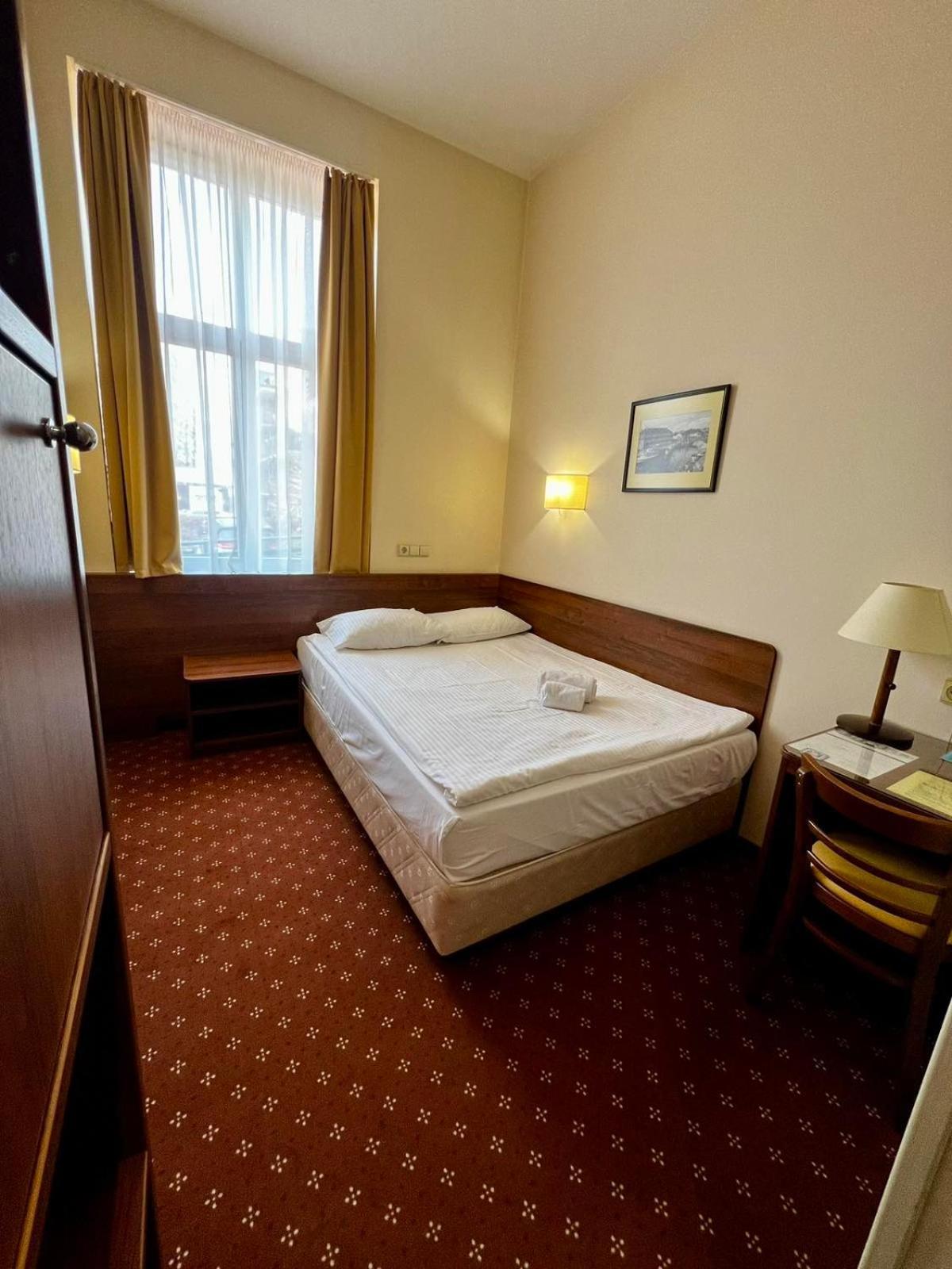 Memel Hotel Klaipeda Ngoại thất bức ảnh