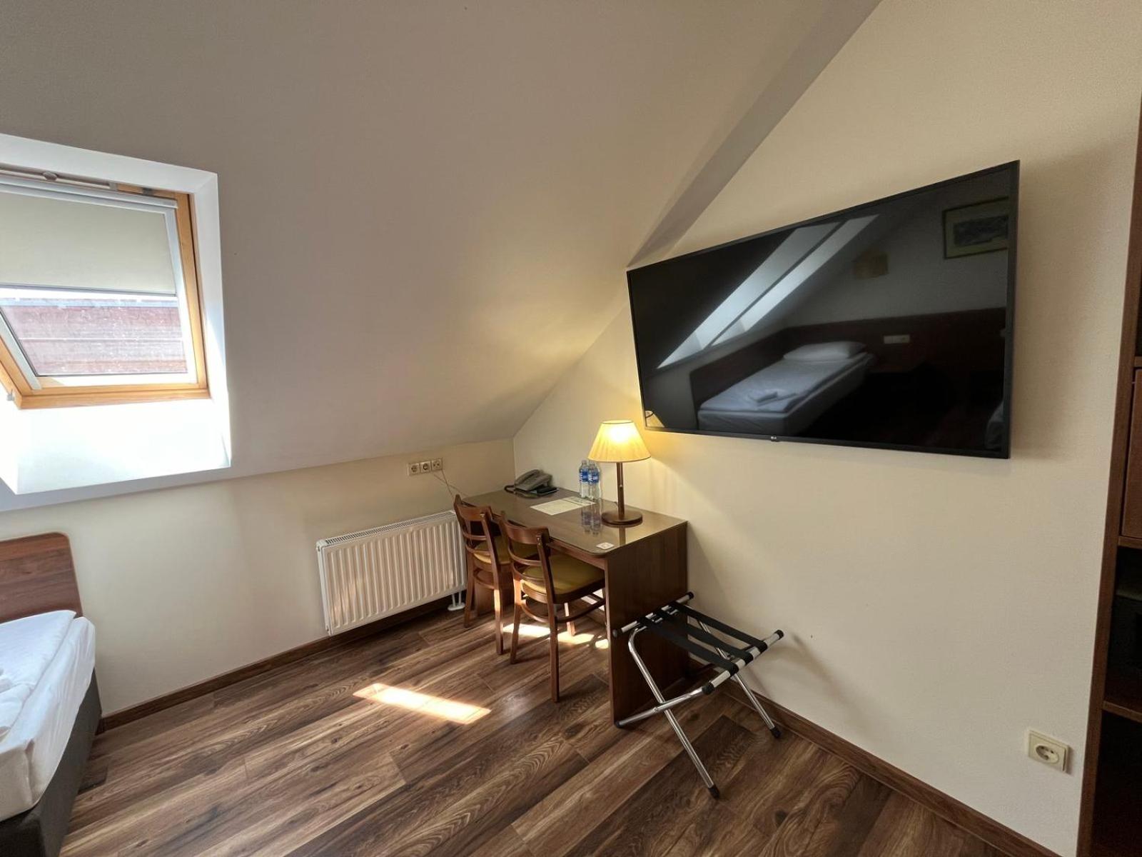 Memel Hotel Klaipeda Ngoại thất bức ảnh